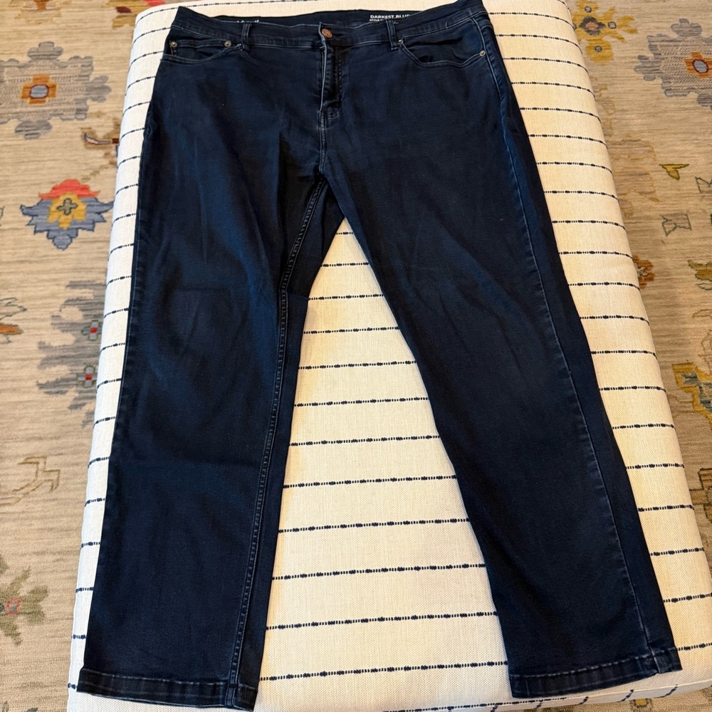 Men's Straight Leg Dark Blue Jeans